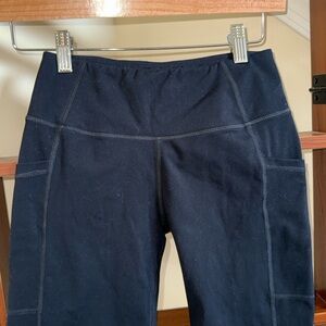 Black High-Waist Leggings with Side Pockets